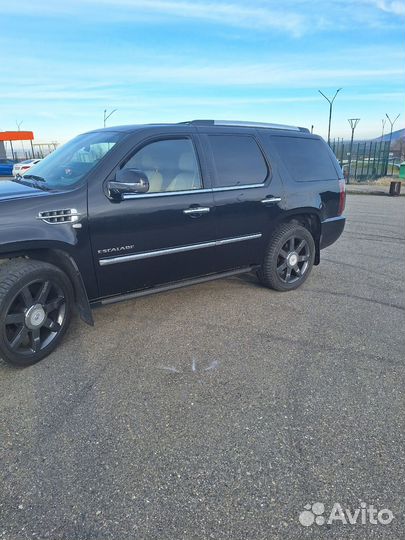 Cadillac Escalade 6.2 AT, 2011, 195 000 км