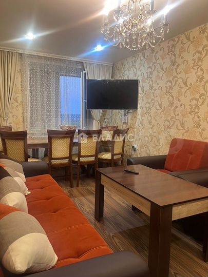 2-к. квартира, 61 м², 9/9 эт.