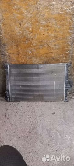 Радиаторы на LADA Largus