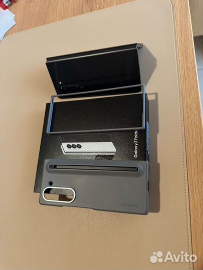 Samsung Galaxy Z Fold6, 12/256 ГБ