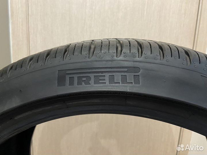 Pirelli P Zero All Season 245/40 R19 98W