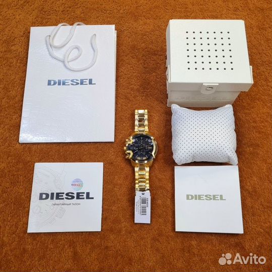 Часы Оригинальные diesel Griffed DZ4522 золотой