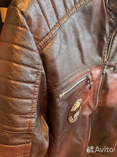 Кожаная куртка 52-54 размер