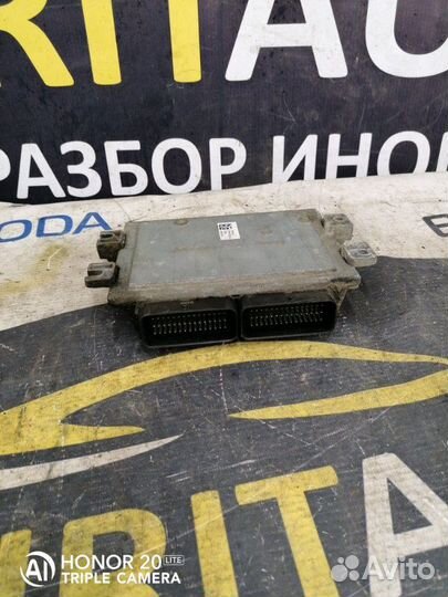 Блок управления двигателем Renault Symbol 2 1.4