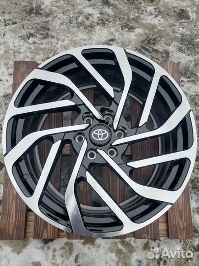 Диски R22 Toyota LC300 Lexus LX