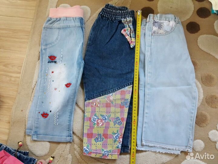 Джинсовые брючки для маленькой модеицы