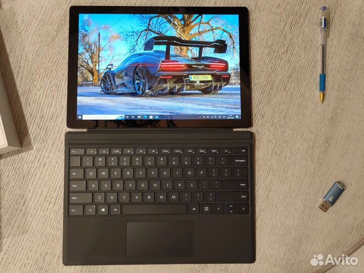 Microsoft Surface Pro 6 i5-8350U 8/256 2734x1824