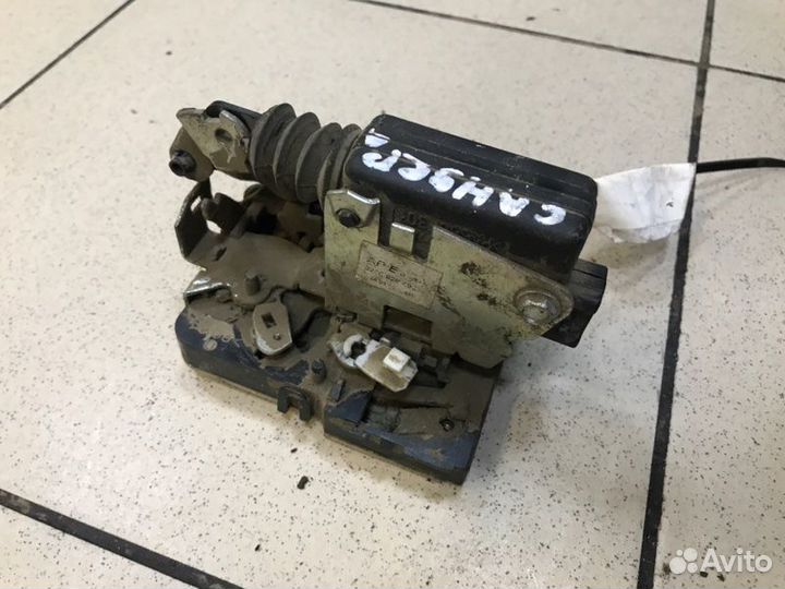 Замок дверной задний правый Renault Sandero 1 2011