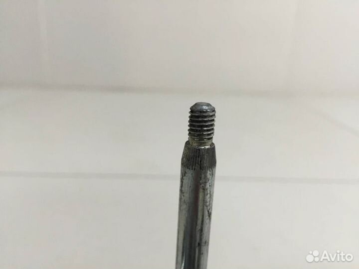 Моторчик стеклоочистителя задний Mitsubishi Pajero