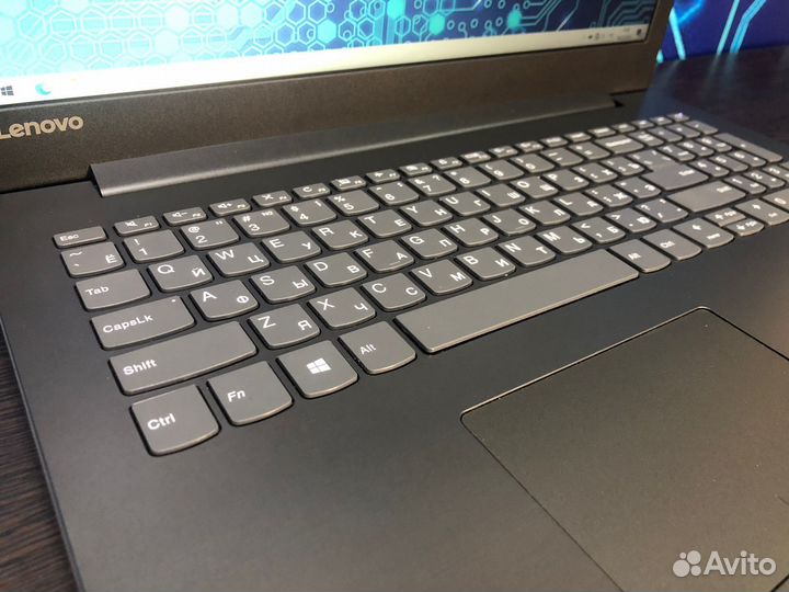 Ноутбук Lenovo витринный образец