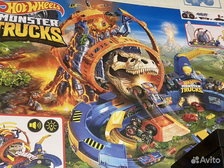 Монстр трек hotwheels