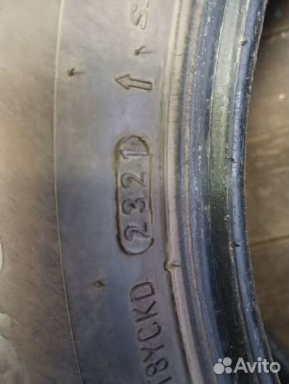 Kumho WinterCraft Ice Wi51 215/60 R16 99T