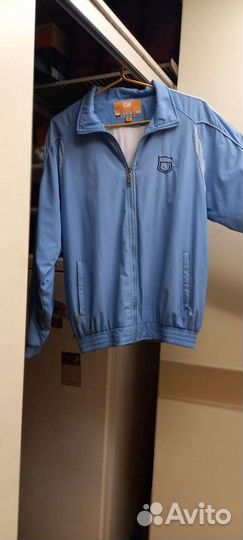 Костюм спортивный