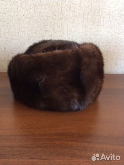 Продается норковая шапка (женская)