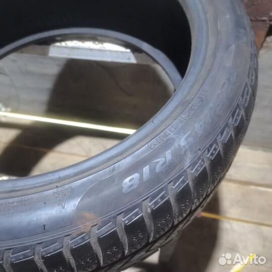 Pirelli Winter Sottozero 3 225/45 R18