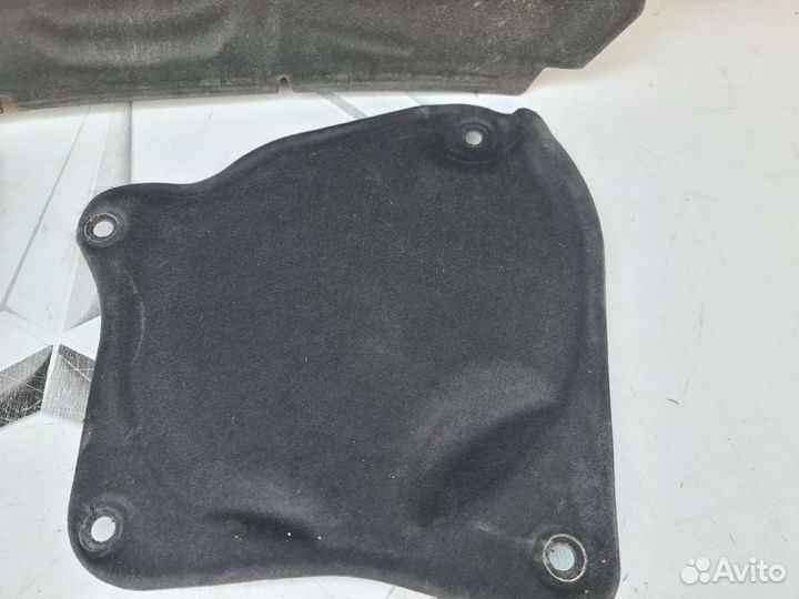 Шумоизоляция капота Mercedes W222