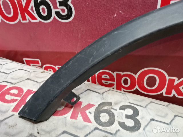 Накладка крыла передний левый Toyota RAV4