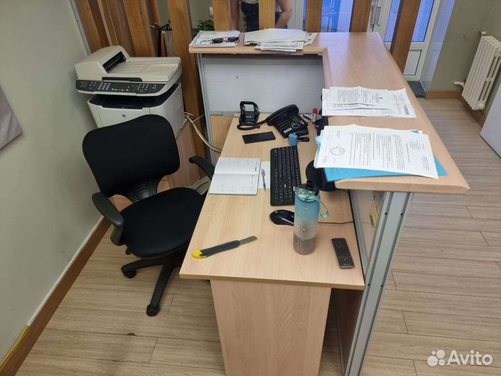 Ресепшн, стол, перегордки