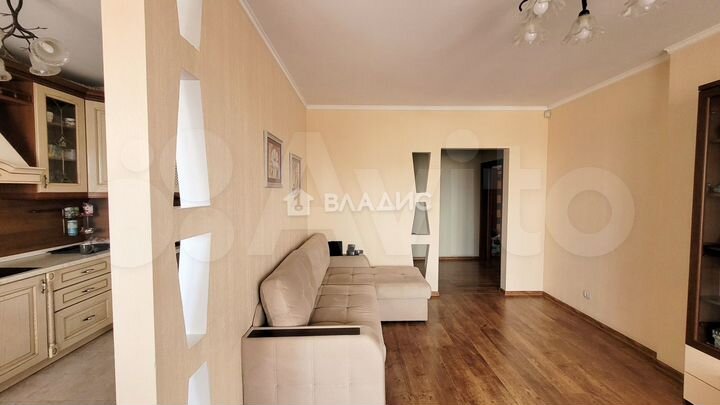 3-к. квартира, 101 м², 3/9 эт.