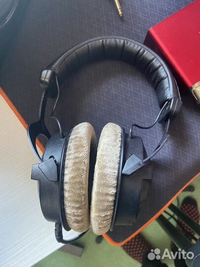 Беспроводные наушники beyerdynamic dt 770 pro