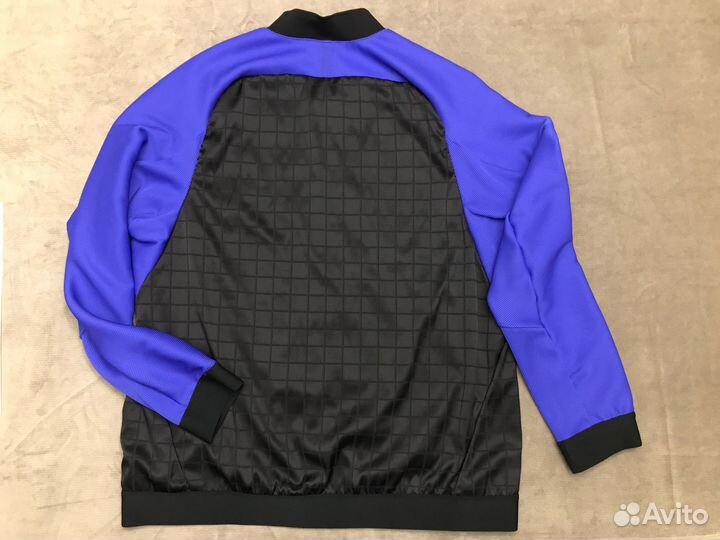 Nike Спортивная куртка мембрана размер М