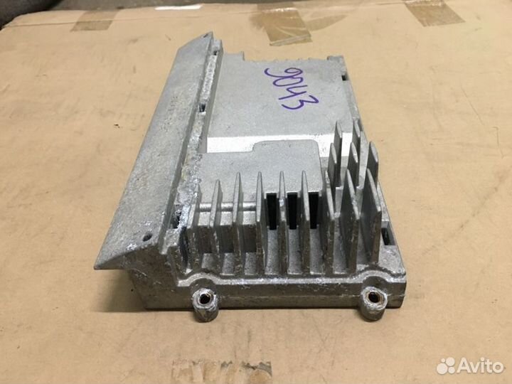 Усилитель акустической системы звука Audi A6 C6 4F