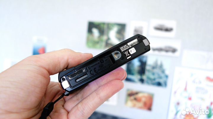 Полный комплект Sony Cyber-shot DSC-T500