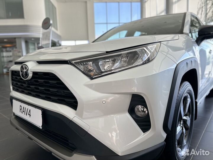Toyota RAV4 2.0 CVT, 2023