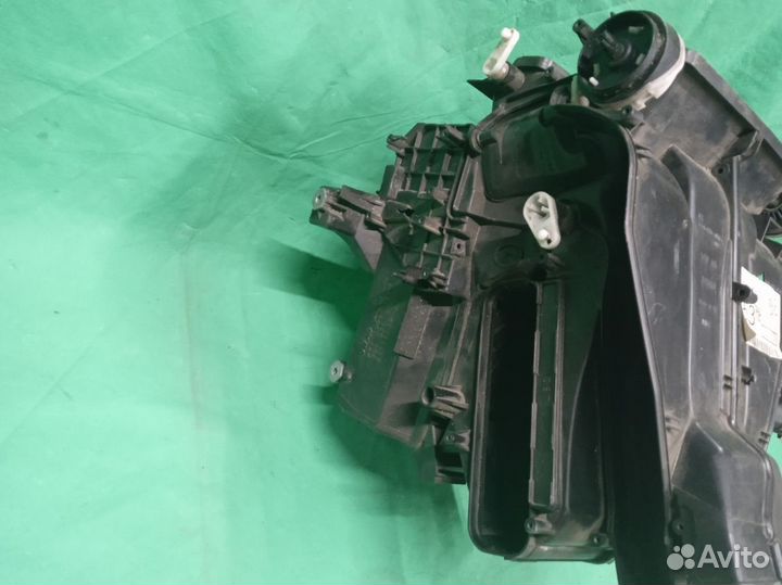 Volkswagen Passat (B6) Корпус отопителя