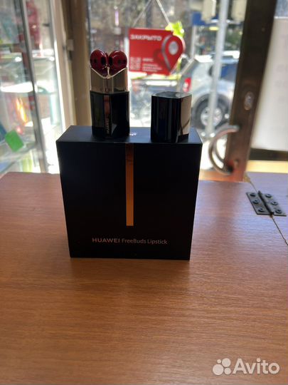 Беспроводные наушники huawei free buds lipstick
