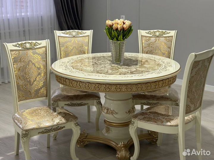 Стол и стулья 36