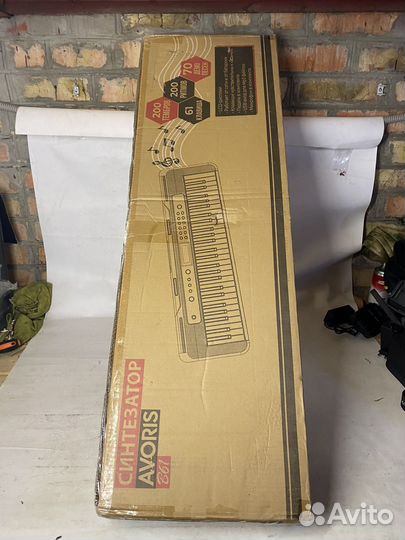 Синтезатор новый