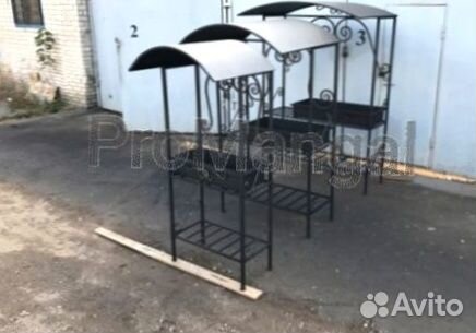 Мангал с крышей