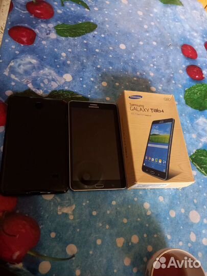 Планшет Samsung galaxy tab 4