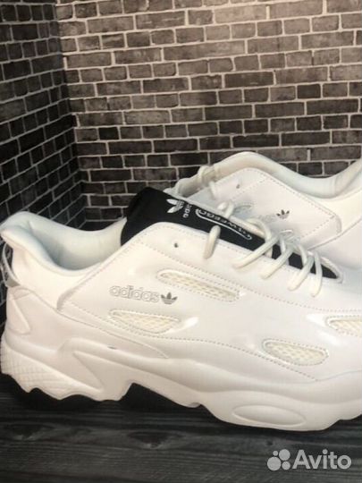 Adidas ozweego
