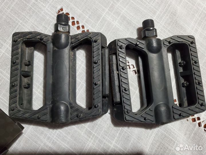 Педали для велосипеда