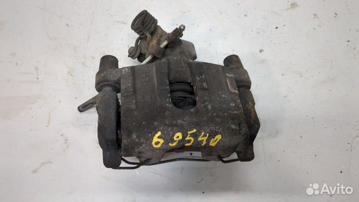 Суппорт Mazda 5 (CR), 2006