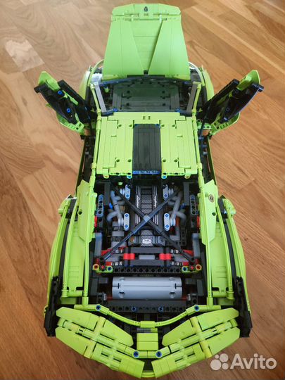 Lego technic 42115 lamborghini sian fkp 37