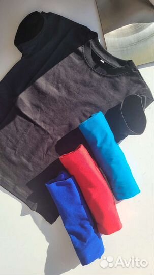 Однотонные футболки