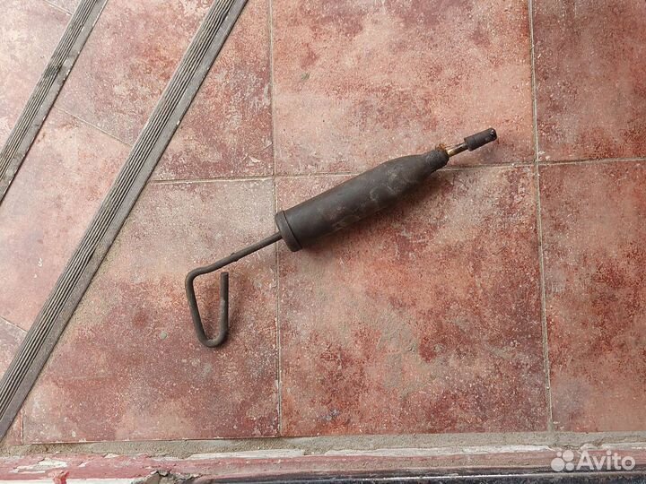 Шприц для смазки СССР