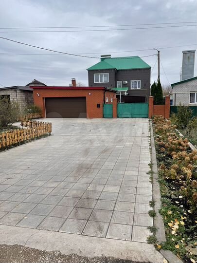Дом 276 м² на участке 20 сот.