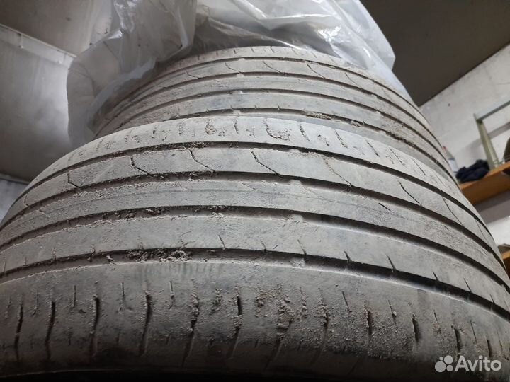 Continental ContiPremiumContact 2 235/50 R18