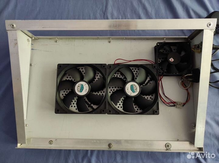 Охлаждающая подставка для ноутбука