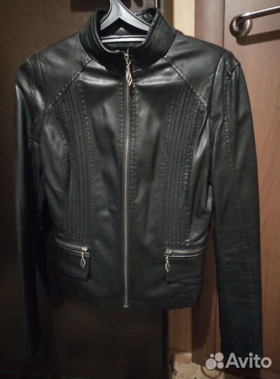 Куртка женская