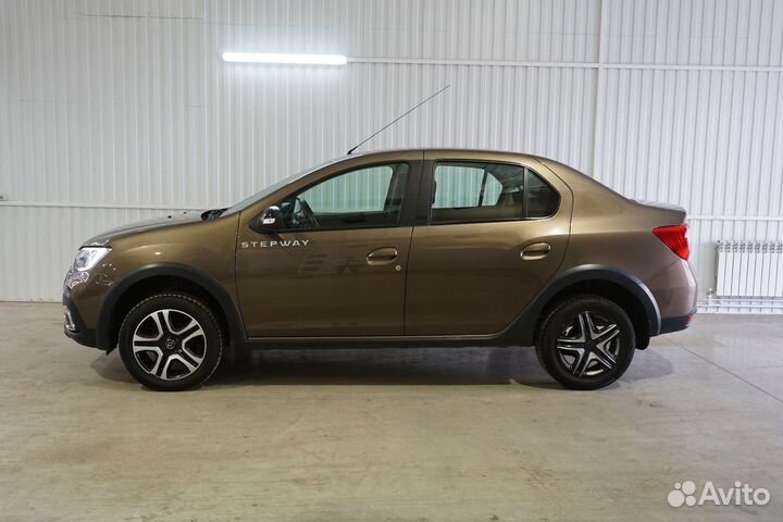 Renault Logan Stepway 1.6 CVT, 2019, 129 418 км