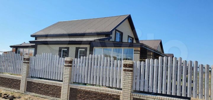 Дом 230 м² на участке 7 сот.