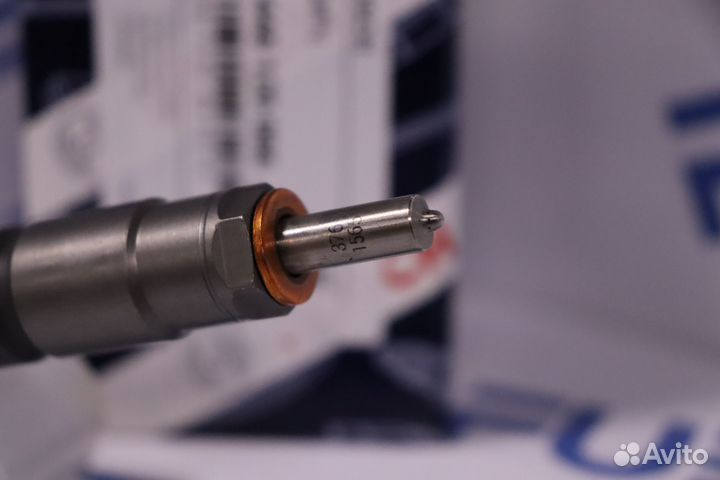 Форсунка топливная 0445120066
