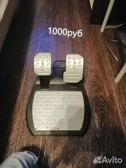 Игровые приспособления thrustmaster ferrari