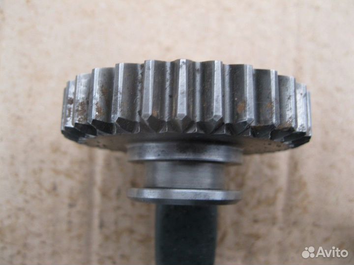 Форд Фокус 3 Шестерня задней передачи кпп