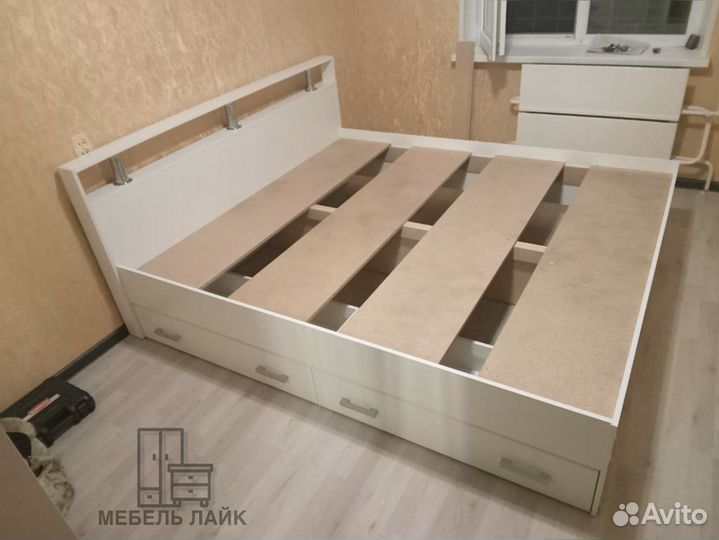 Кровать новая
